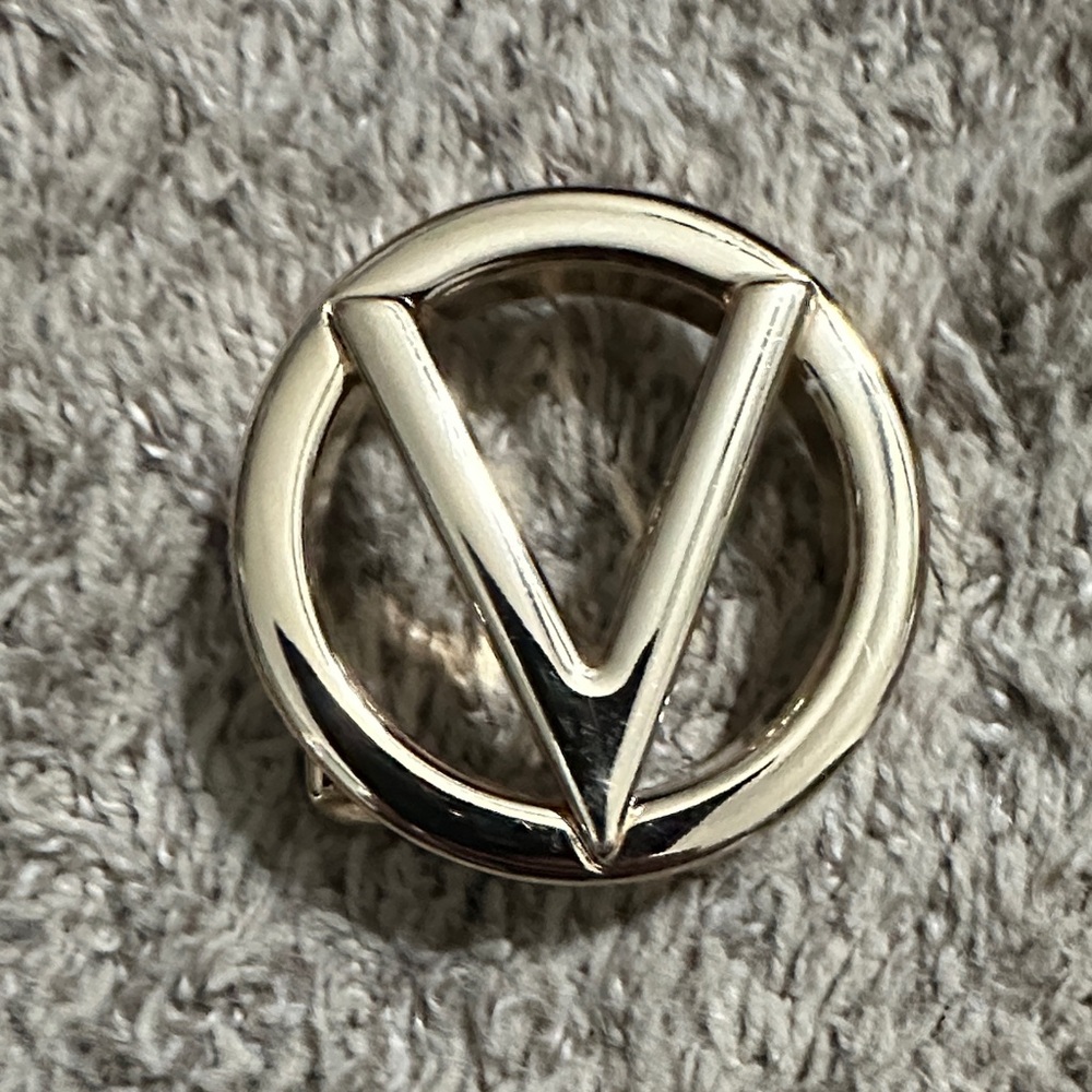 Gold Valentino Logo Belt buckle